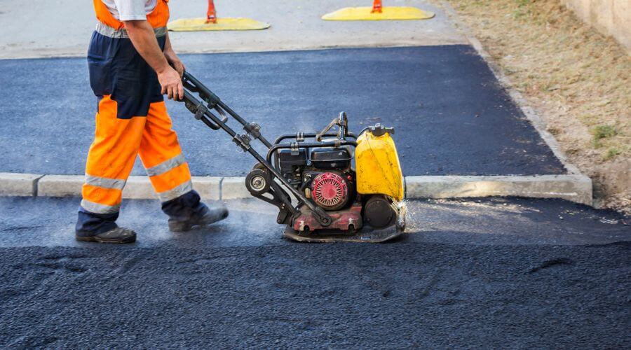 Professional gutter cleaning in Wales, ND
